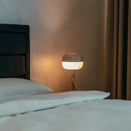 Waterfront Mirage Apartament *