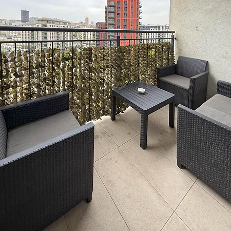 Waterfront Mirage Apartament